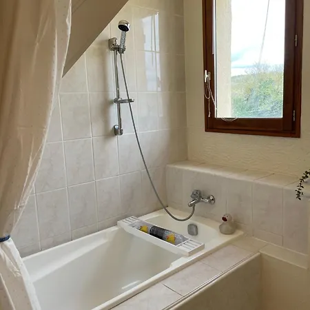 בית נופש Maison Toumassou Marnac
